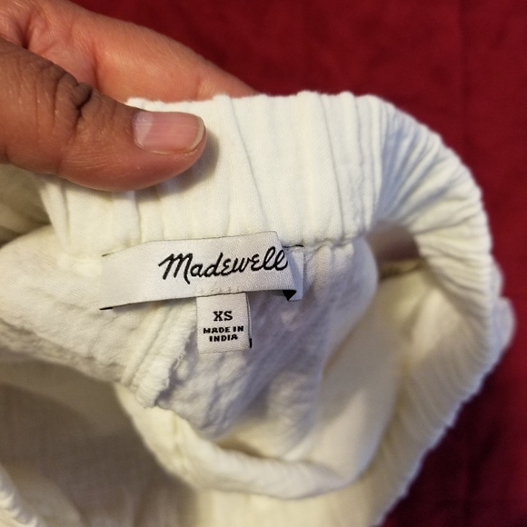 Madewell Curved - Hem Sweat Short - Picture 3 of 5